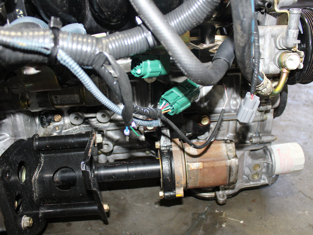 JDM 2002-2006 Nissan Primera Motor QR25DD 4 Cyl 2.5L Engine | JDM Engine Direct
