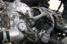 Load image into Gallery viewer, JDM 2002-2009 Toyota Camry, 2002-2007 Toyota Highlander Motor 2AZFE-Camry 2.4L 4 Cyl Engine | JDM Engine Direct