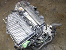 Load image into Gallery viewer, JDM 2001-2005 Honda Civic Motor VTEC D17A 1.7L 4 Cyl Engine | JDM Engine Direct