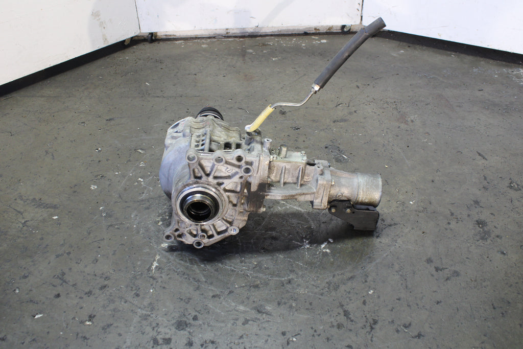 JDM 2008-2015 Mitsubishi Lancer Evolution, Lancer Ralliart Turbo Automatic 2.0L 4 Cyl Transfer Case