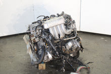 Load image into Gallery viewer, JDM 1995-1996 Toyota 4runner, T100, Tacoma Motor Distributor Type 3RZ-1GEN 2.7L 4 Cyl Engine