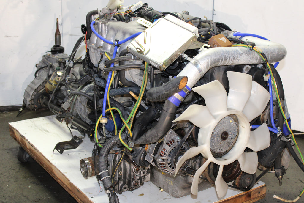 JDM 1998-2001 Nissan Stagea WC34 S2 Motor RB25DET AWD 5 Speed Transmission 2.5L 6 Cyl Engine