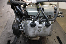Load image into Gallery viewer, JDM 2002-2005 Subaru Forester, Impreza, Legacy, Outback Motor EJ25-SOHC 2.5L 4 Cyl Engine