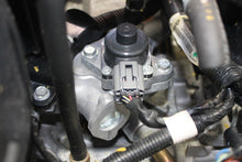 Load image into Gallery viewer, JDM 2013-2018 Subaru Legacy Motor FB25 2.5L 4 Cyl Engine | JDM Engine Direct
