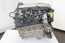Load image into Gallery viewer, JDM 2006-2010 Infiniti M45 Motor (4.5L, VIN B, 4th digit), RWD (M45) Engine