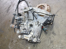 Load image into Gallery viewer, JDM 1997-2001 Honda Euro R H22A 5 Speed Manual Transmission 4 Cyl 2.2L