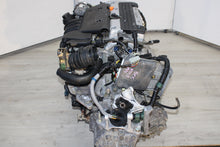 Load image into Gallery viewer, JDM 2002-2006 Acura RSX Base Motor 5 Speed Manual K20A 2.0L 4 Cyl Engine