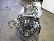 Load image into Gallery viewer, JDM 1997-2001 Honda CRV Motor B20B 4 Cyl 2.0L High Compression Engine