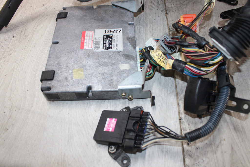 JDM 1997-2001 Toyota Supra Turbo JZA80 Motor 5-Speed R154 Manual Transmission 2JZ-GTE VVTi 3.0L 6 Cyl Engine