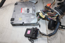 Load image into Gallery viewer, JDM 1997-2001 Toyota Supra Turbo JZA80 Motor 5-Speed R154 Manual Transmission 2JZ-GTE VVTi 3.0L 6 Cyl Engine