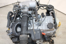 Load image into Gallery viewer, JDM 1997-2004 Toyota Tacoma Motor 3RZ-2GEN 2.7L 4 Cyl Engine