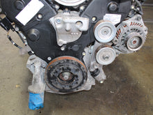 Load image into Gallery viewer, JDM 2005-2006 Honda Odyssey EX-L Motor J30A-VCM 3.0L 6 Cyl Engine