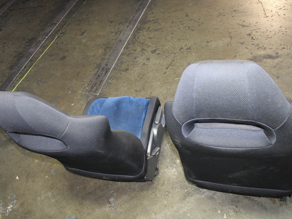 JDM 2002-2007 Subaru WRX STi V7 V8 V9 Front & Rear Seats With Rails