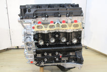 Load image into Gallery viewer, NEW 2010 Toyota 4Runner Motor DOHC VVTI 2TR FE 2.7L 4 Cyl Engine