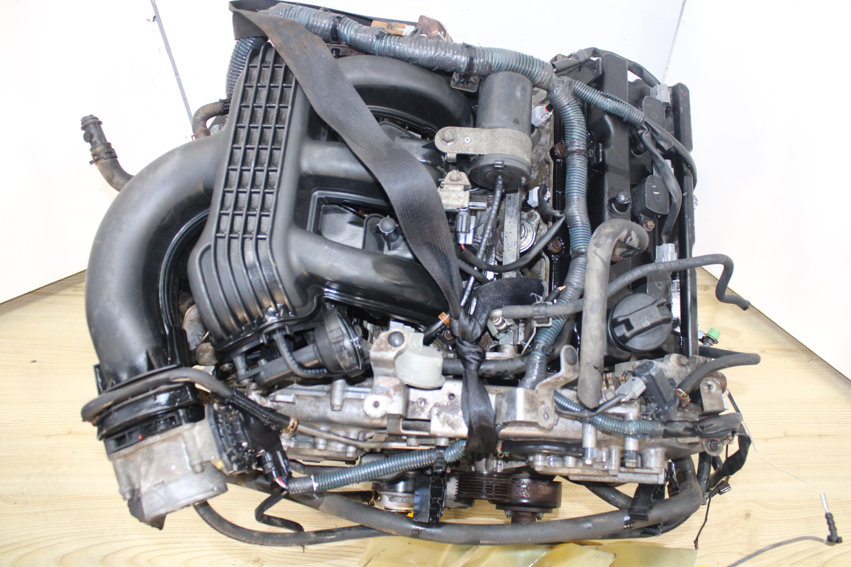 2005-2012 Nissan Frontier Motor VQ40DE 4.0L 6-Cyl Engine
