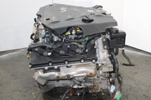 Load image into Gallery viewer, JDM 2003-2005 Infiniti M45 Motor VK45DE-1GEN 4.5L 8 Cyl Engine