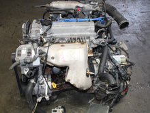 Load image into Gallery viewer, JDM 1998-2000 Toyota RAV4 Motor Assembly 2.0L 4CYL 3SFE 2WD Engine