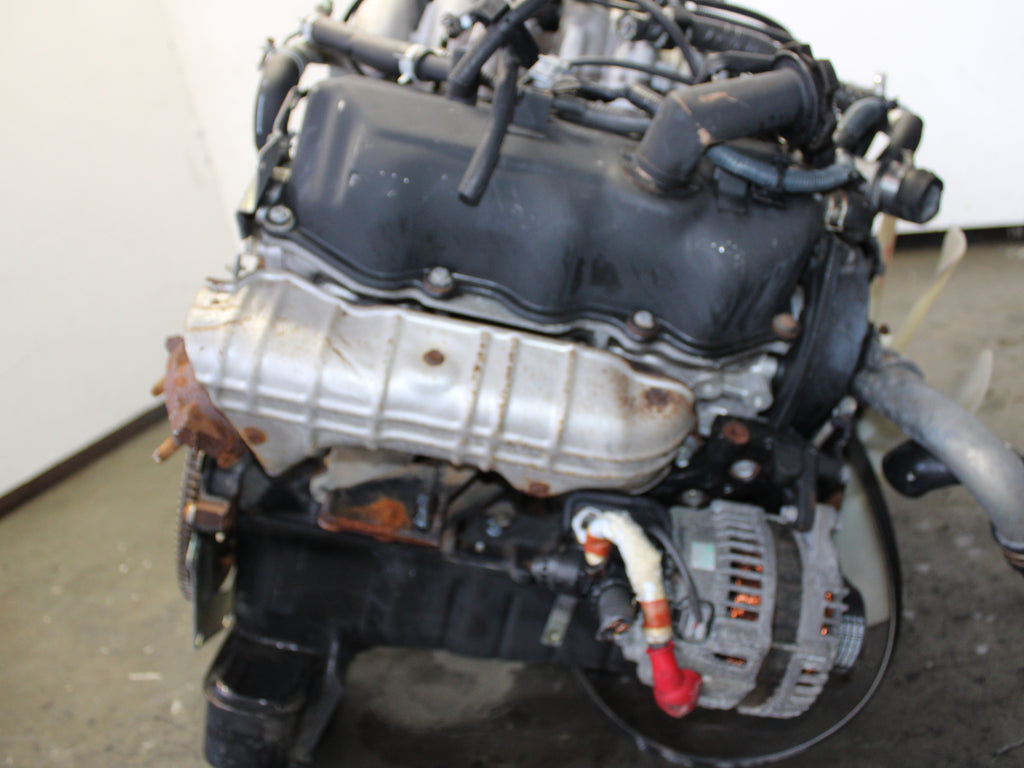 JDM 1996-2004 Nissan Pathfinder, Xterra Motor VG33 3.3L 6 Cyl Engine