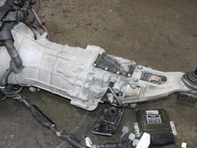 Load image into Gallery viewer, JDM 2005-2006 Infiniti G35 Motor 6 Speed Manual VQ35-DE Rev Up 3.5L 6 Cyl Engine