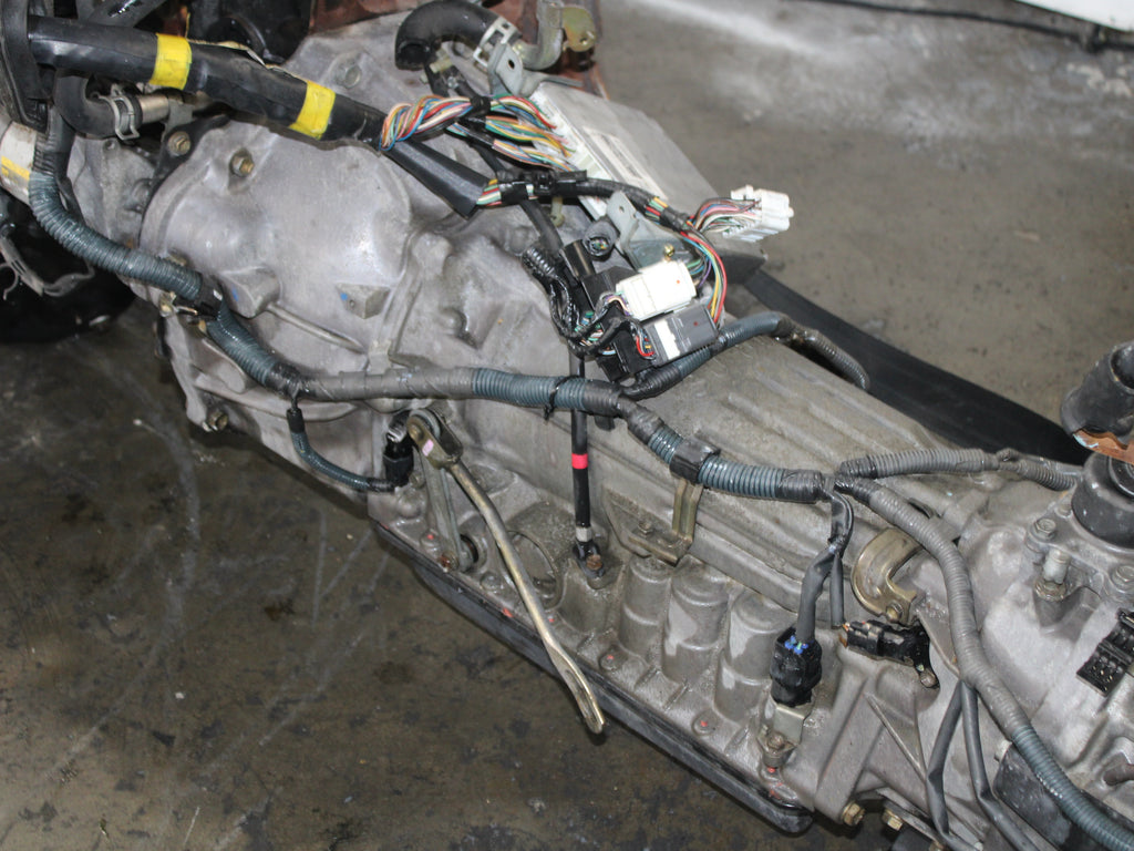 JDM Toyota Hilux Surf RZN185 2.7L Motor 3RZ-FE Engine w/ 4WD automatic transmission