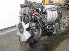 Load image into Gallery viewer, JDM Toyota Hilux Surf RZN185 2.7L Motor 3RZ-FE Engine w/ 4WD automatic transmission
