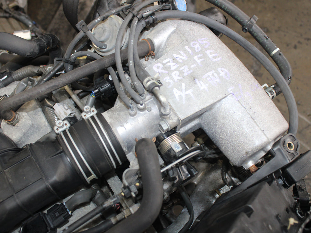 JDM Toyota Hilux Surf RZN185 2.7L Motor 3RZ-FE Engine w/ 4WD automatic transmission