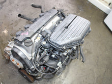 Load image into Gallery viewer, JDM 2001-2005 Honda Civic Engine D15B Sohc Non Vtec Motor D17A 5 Speed MT