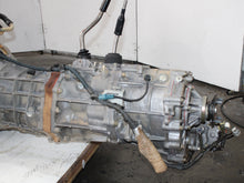 Load image into Gallery viewer, 1997-2004 Toyota Hilux KZN165 Motor 3.0L turbodiesel Engine Manual 4WD transmission
