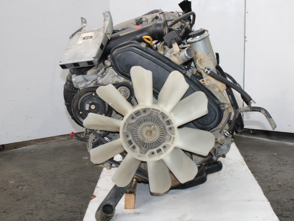 1997-2004 Toyota Hilux KZN165 Motor 3.0L turbodiesel Engine Manual 4WD transmission