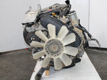 Load image into Gallery viewer, 1997-2004 Toyota Hilux KZN165 Motor 3.0L turbodiesel Engine Manual 4WD transmission