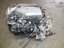 Load image into Gallery viewer, JDM 2001-2005 Honda Civic Engine D15B Sohc Non Vtec Motor D17A 5 Speed MT