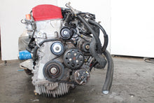 Load image into Gallery viewer, JDM 2000-2003 Honda S2000 Motor 6 Speed F20C 2.0L 4 Cyl Engine