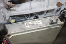 Load image into Gallery viewer, JDM 2000-2003 Honda S2000 Motor 6 Speed F20C 2.0L 4 Cyl Engine
