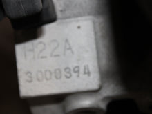 Load image into Gallery viewer, JDM 1992-1996 Honda Prelude Motor H22A-1GEN 2.2L 4 Cyl Engine