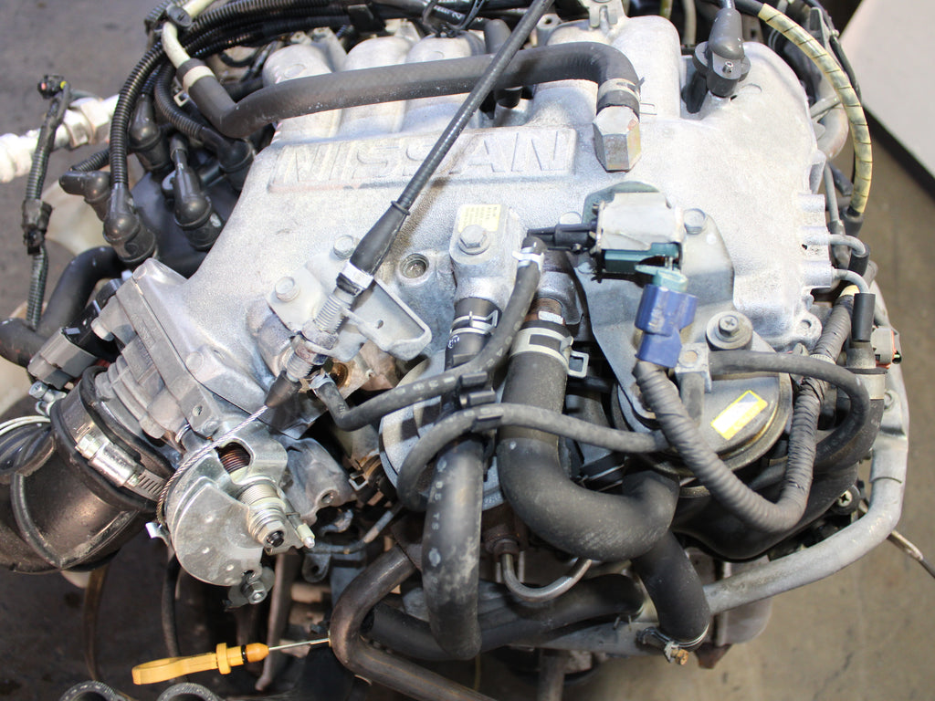 JDM 1996-2004 Nissan Frontier, Pathfinder, Xterra Motor VG33 3.3L 6 Cyl Engine