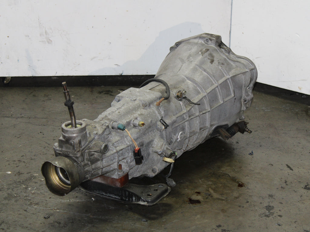 JDM 1994-1997 Nissan Skyline R33 5 Speed Manual RB25DET-2WD 2.5L 6 Cyl Transmission