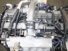 Load image into Gallery viewer, JDM 1994-1997 Nissan Skyline R33 Motor RWD 5 speed RB25DET 2.5L 6 Cyl Engine