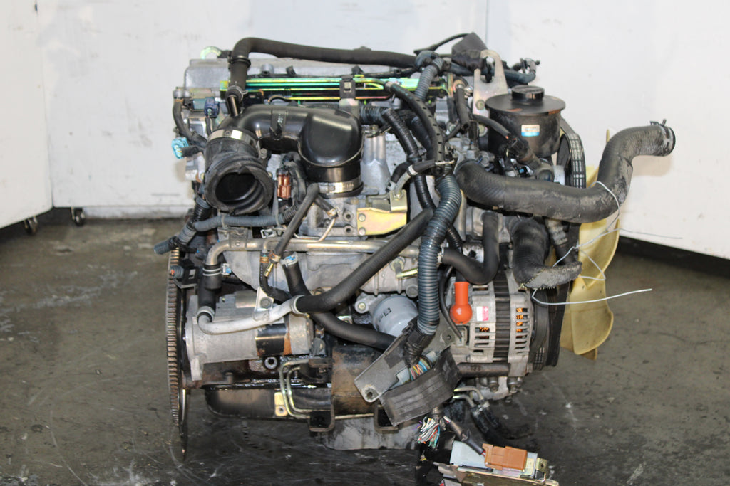 JDM 1998-2004 Nissan Frontier Motor KA24-RWD 2.4L 4 Cyl Engine | JDM Engine Direct