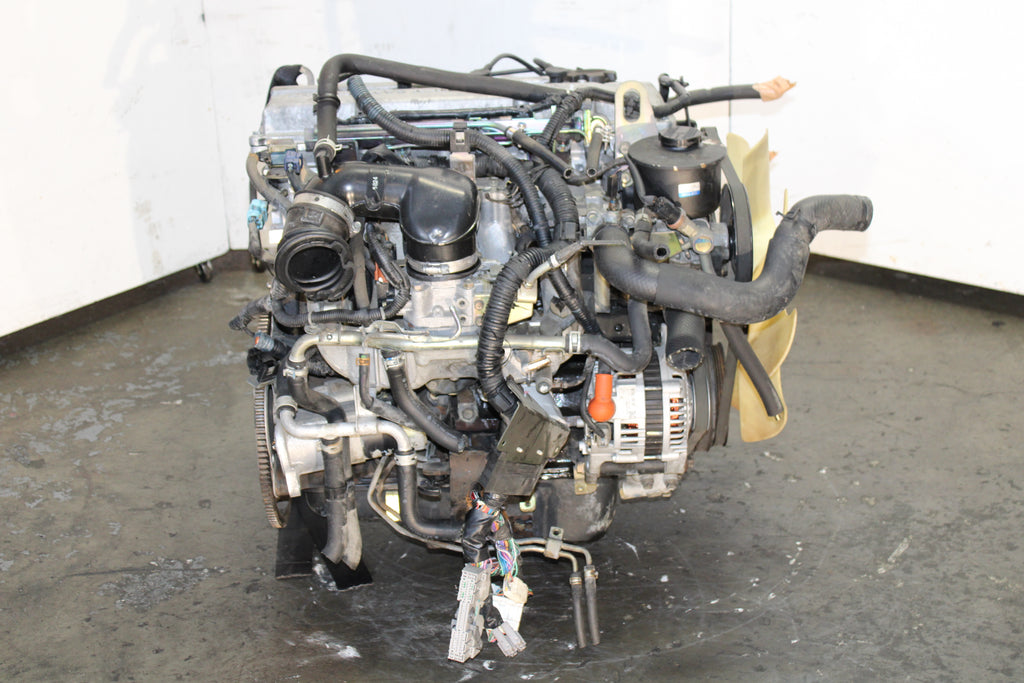 JDM 2000-2004 Nissan Xterra Motor KA24-RWD 2.4L 4 Cyl Engine