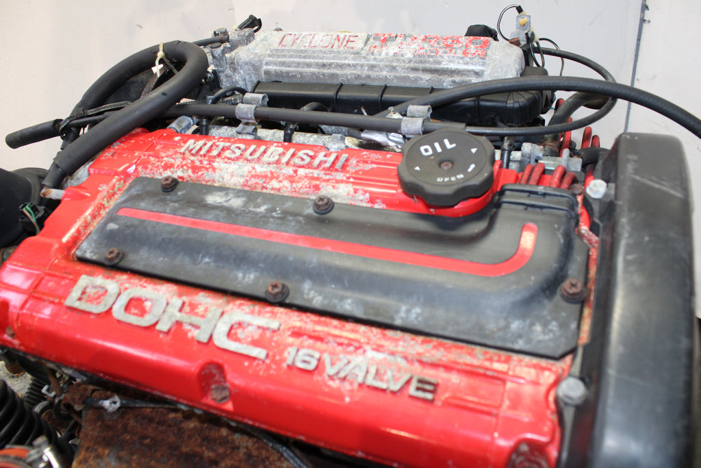 JDM 4G63T Cyclone Mitsubishi Motor Turbo 5 Speed AWD Manual 2.0L 4 Cyl Engine