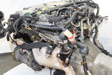 Load image into Gallery viewer, JDM 1990-1996 Nissan 300zx Motor Non Turbo VG30DE 3.0L 6 Cyl Engine