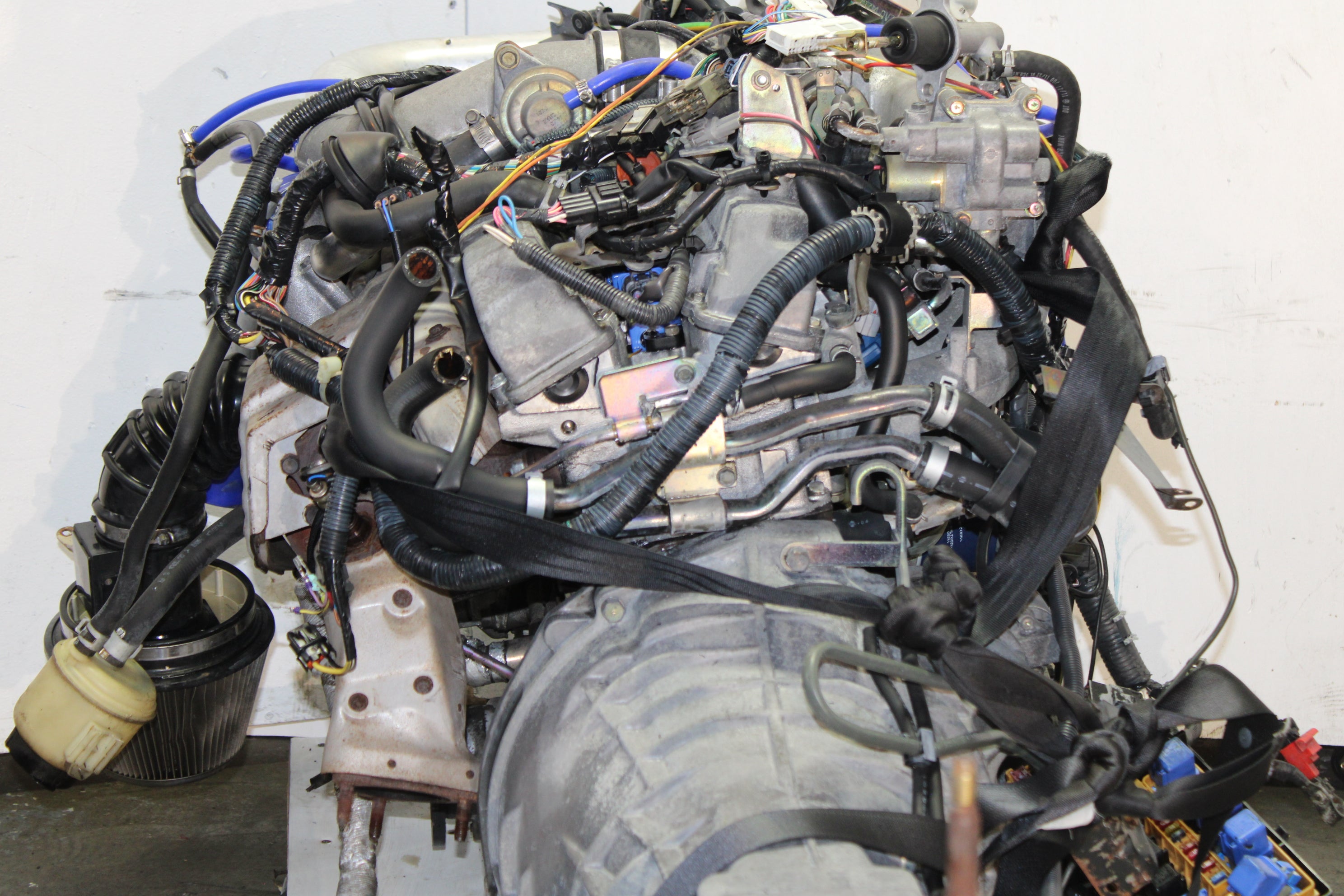 JDM 1998-2001 Nissan Stagea WC34 S2 Motor RB25DET AWD 5 Speed Transmission 2.5L 6 Cyl Engine