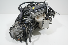 Load image into Gallery viewer, JDM 2001-2005 Honda Civic Motor D17A-VTEC 1.7L 4 Cyl (Engine Only)