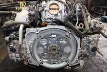 Load image into Gallery viewer, JDM EJ25-SOHC 2.5L 4 Cyl Engine 2000-2005 Subaru Forester, Impreza, Legacy, Outback Motor