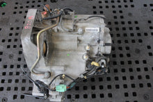 Load image into Gallery viewer, JDM 1997-2001 Honda CRV FWD 4x2 Automatic Transmission 4 Cyl 2.0L